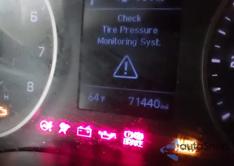 2020 Hyundai Tucson Value z USA, uszkodzony, nr VIN KM8J3CA46LU206981